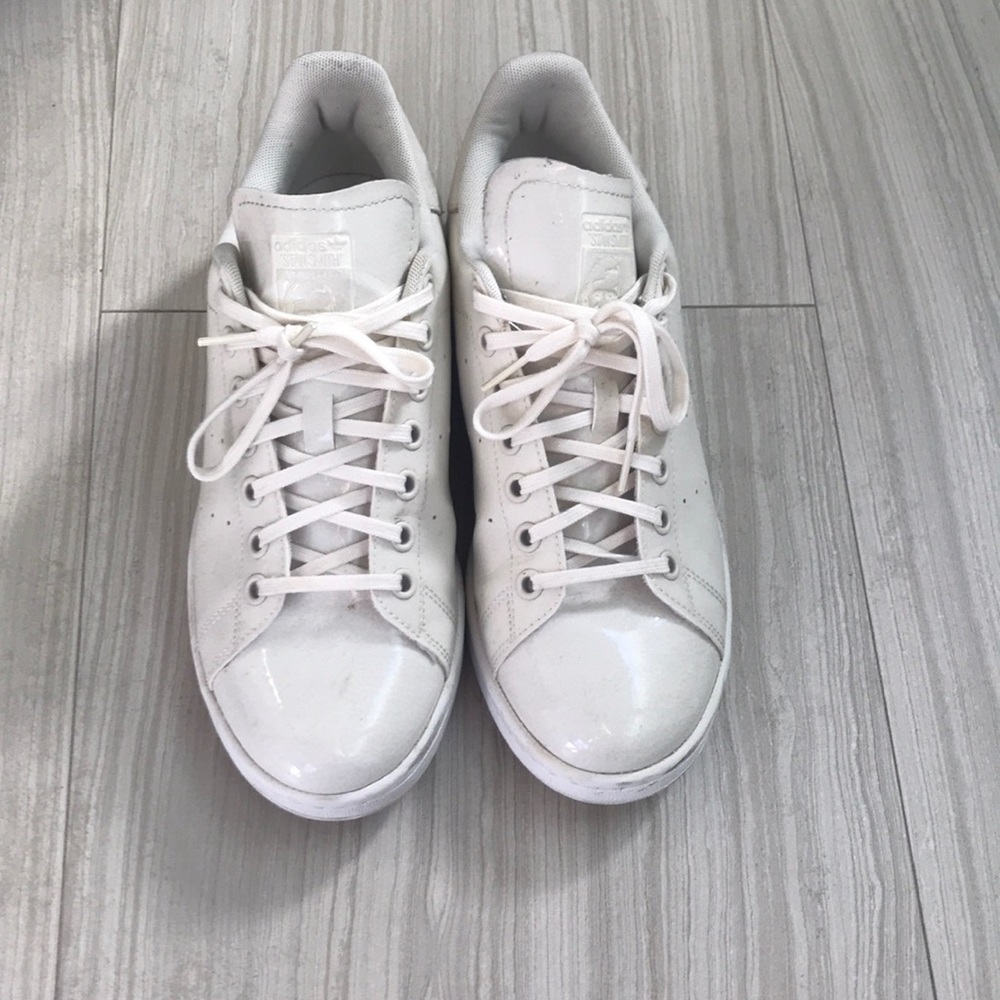 Ivory Stan Smith Adidas Size women’s 8